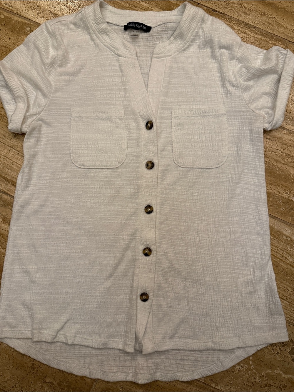 Cable & Gauge White Short Sleeve Button-Front Shirt with Patch Pockets Medium